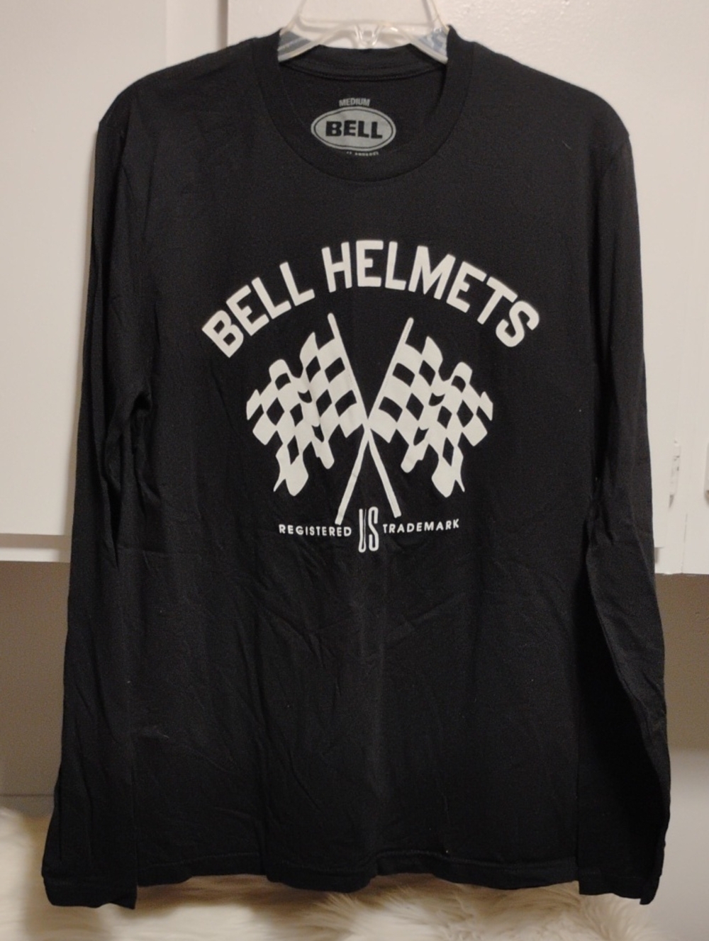 (C-73) NWOT BELL Helmets Men's Black Long Sleeve Graphic Tee